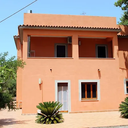 Villa Vingiolo Ombrosa Villa *